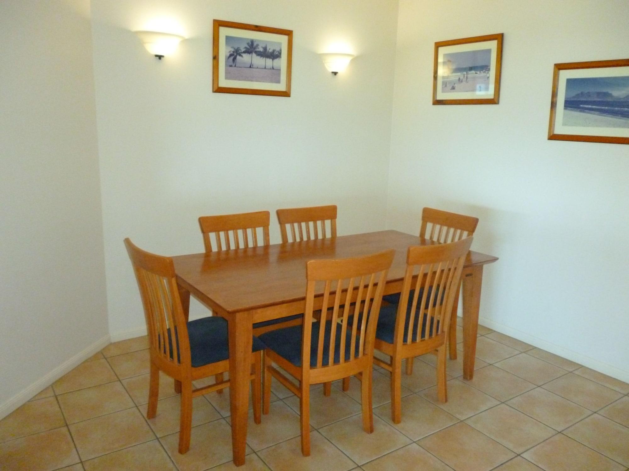 Sea Star Apartments Еърли Бийч Екстериор снимка