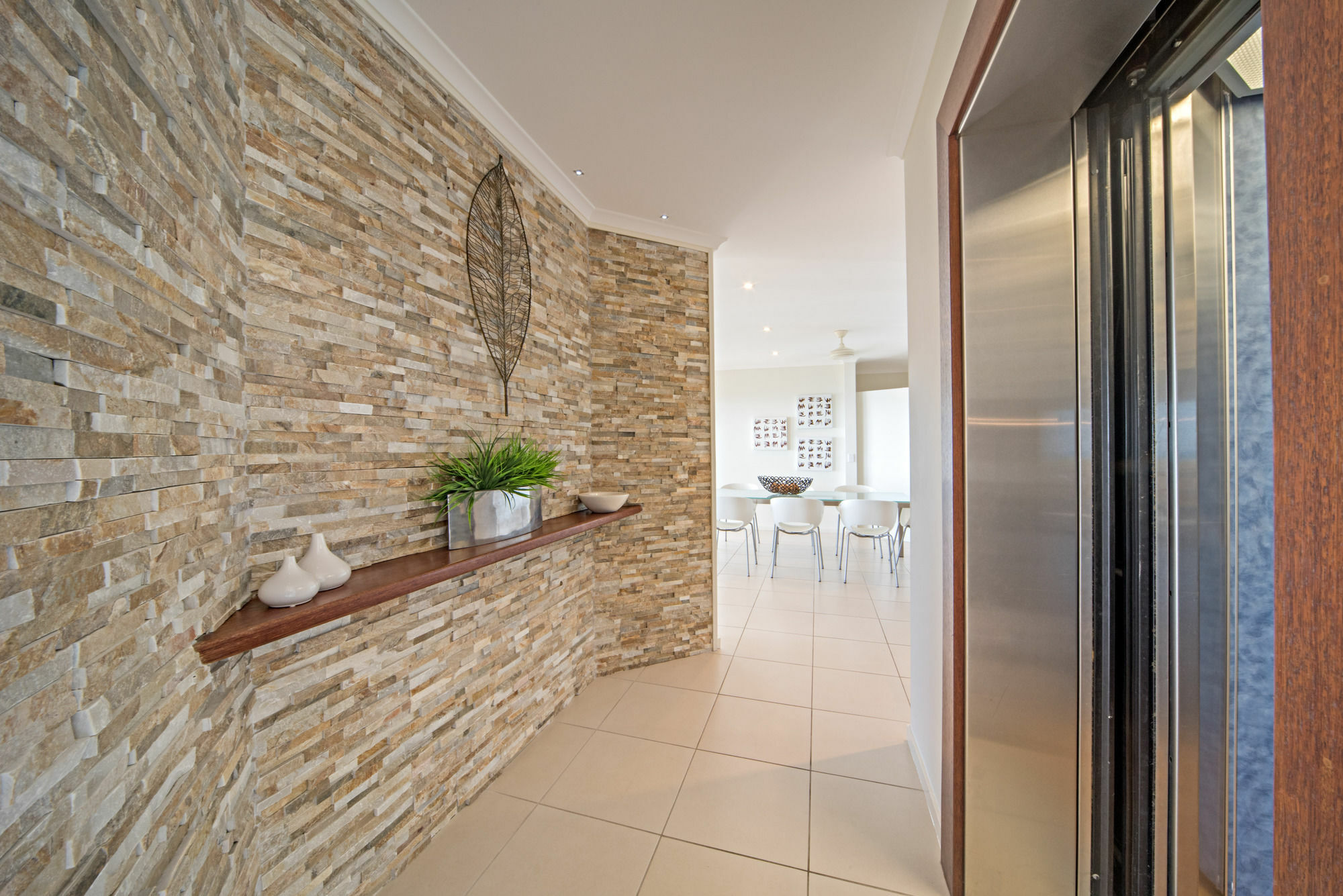 Sea Star Apartments Еърли Бийч Екстериор снимка
